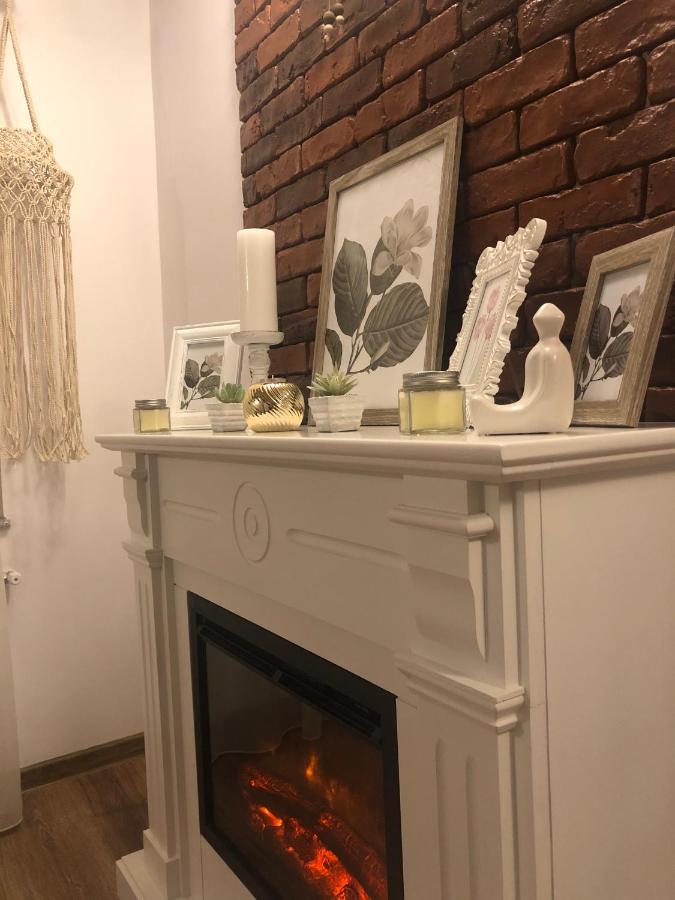 Cozy Central Apartment Braşov Exterior foto